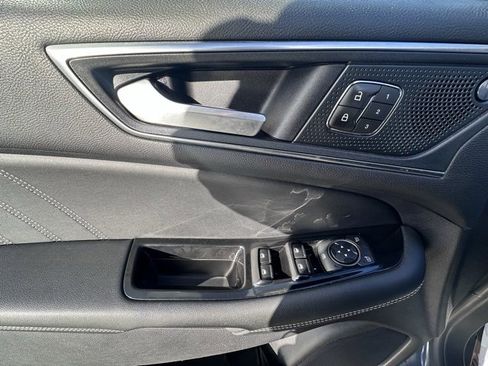 Used 2019 Ford Edge ST w/ Convenience Package image 10