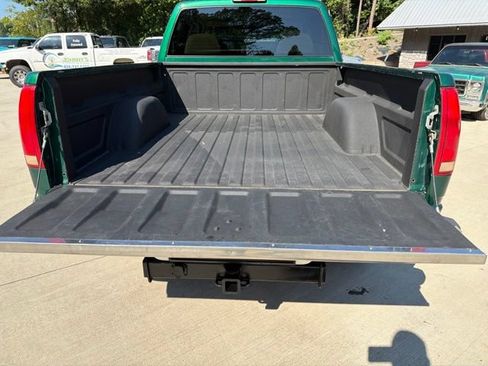 Used 1999 Chevrolet Silverado 2500 4x4 Crew Cab w/ Preferred Equipment Group 2 image 14