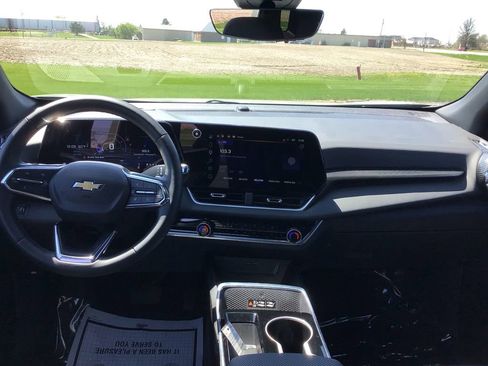 Used 2025 Chevrolet Equinox LT w/ Convenience Package II AWD/4WD image 22