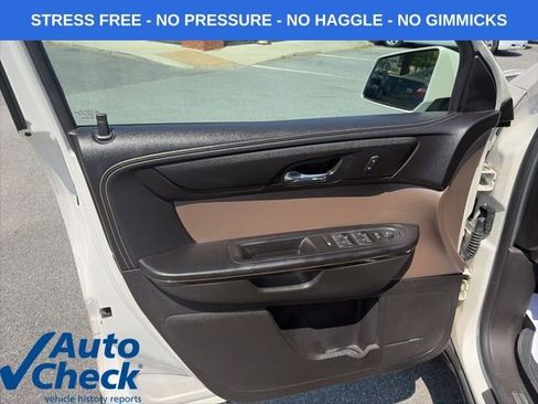 Used 2013 GMC Acadia SLT AWD/4WD image 5