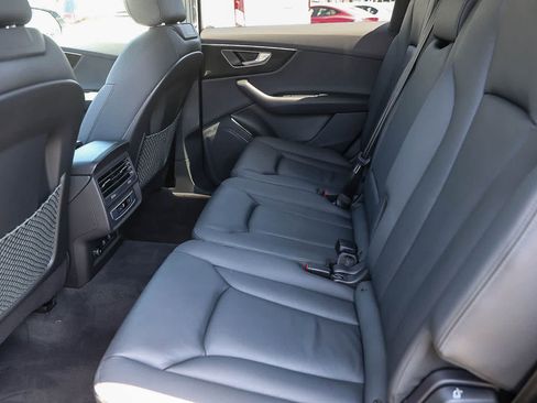 Used 2023 Audi Q7 2.0T Premium AWD/4WD image 15