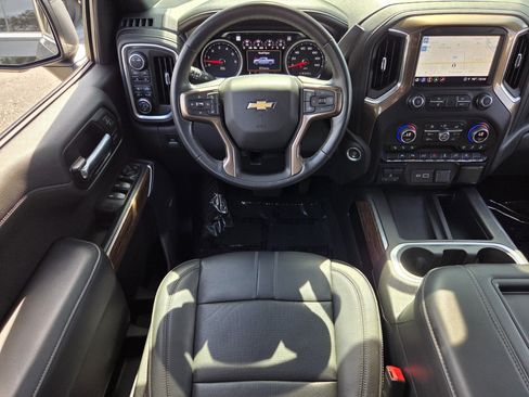 Used 2021 Chevrolet Silverado 1500 High Country AWD/4WD image 12