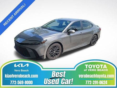 Certified 2026 Toyota Camry SE FWD image 1