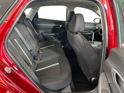 Used 2025 Hyundai Sonata SEL FWD image 27