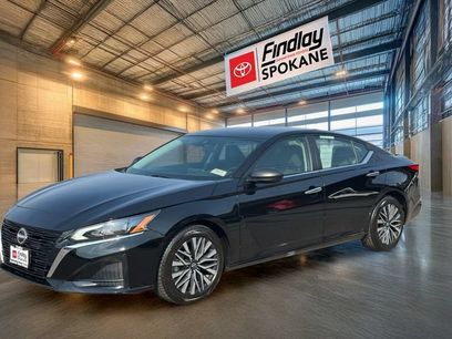 Used 2025 Nissan Altima 2.5 SV
