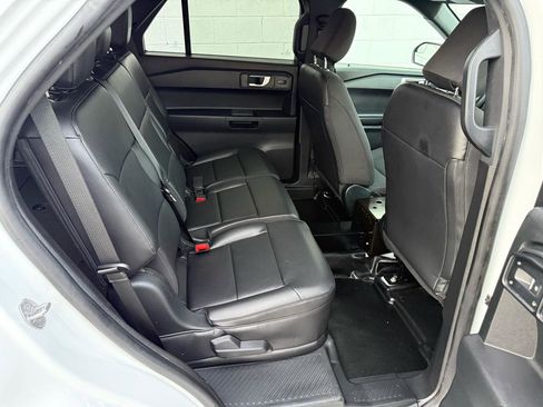 Used 2021 Ford Explorer 4WD Police Interceptor image 19