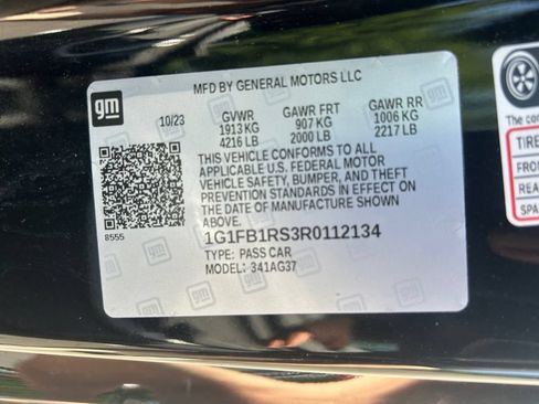 Used 2024 Chevrolet Camaro LT RWD image 36