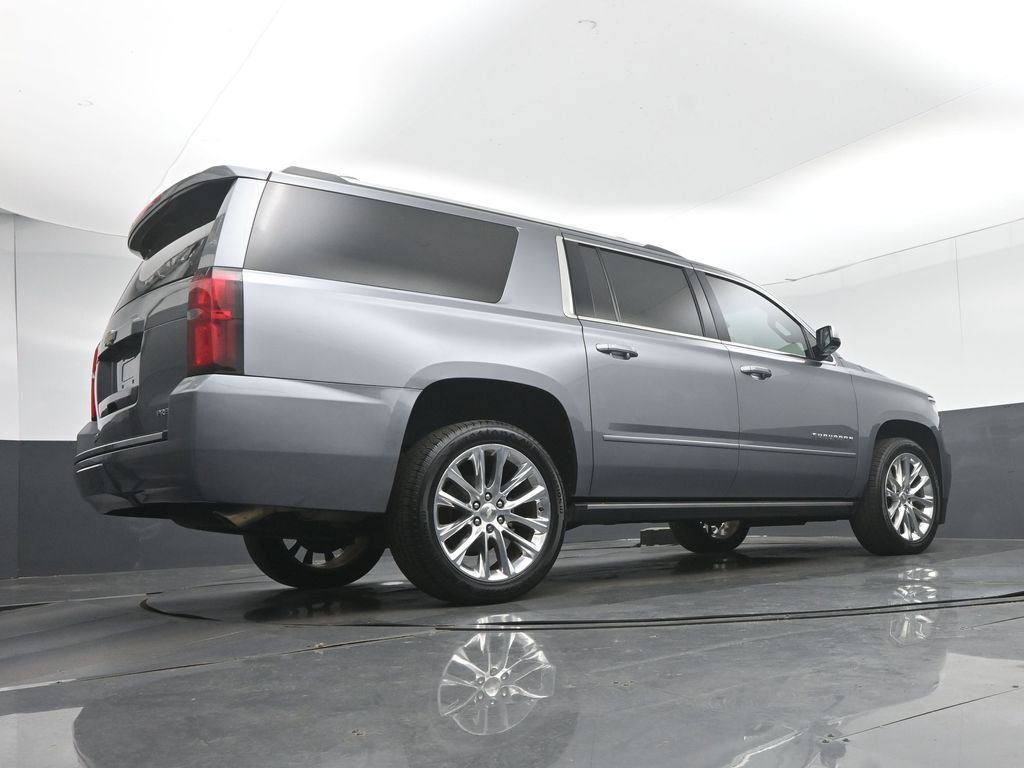 Used 2019 Chevrolet Suburban Premier w/ Premier Plus Edition AWD/4WD image 68