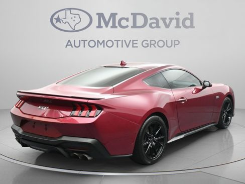 Used 2025 Ford Mustang GT Premium RWD image 8