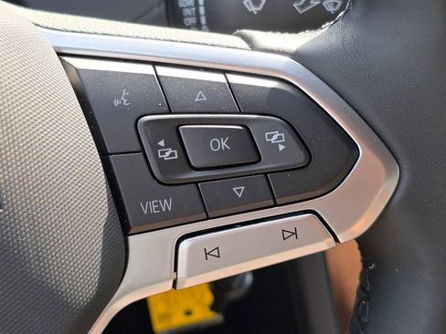 Used 2025 Volkswagen Jetta Sport FWD image 11