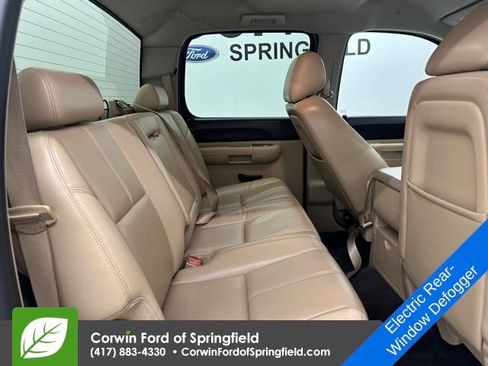 Used 2011 Chevrolet Silverado 1500 LT w/ Regional Value Package image 9