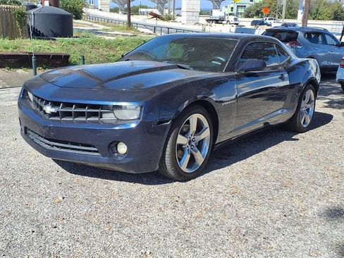 Used 2011 Chevrolet Camaro LT RWD image 3