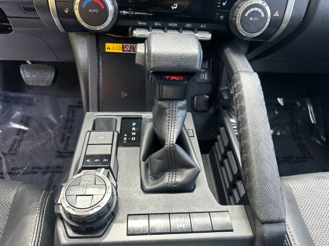 Certified 2025 Toyota 4Runner TRD Off-Road Premium w/ Tow Technology Package AWD/4WD image 38