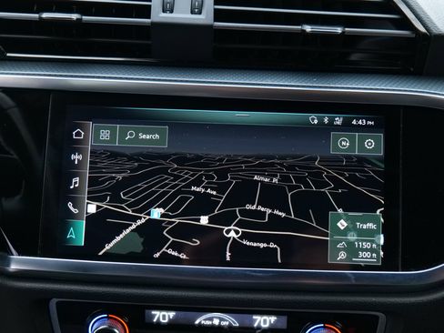 Used 2019 Audi Q3 2.0T Premium Plus w/ Premium Plus Package image 23