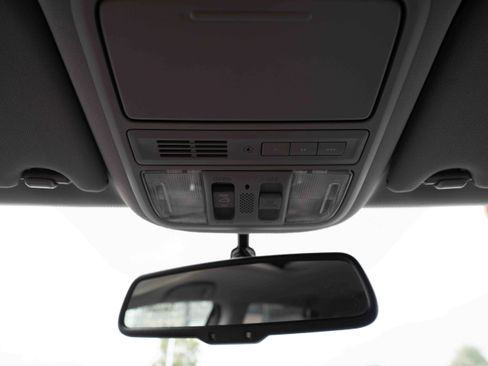 Used 2018 Honda Pilot EX-L image 18