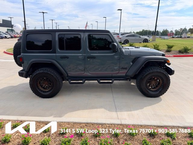Used 2025 Jeep Wrangler Unlimited Sport AWD/4WD image 12