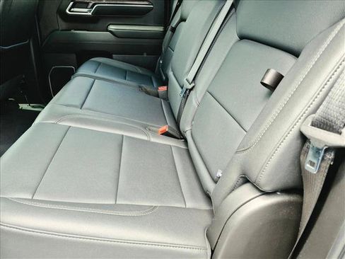 Used 2024 Chevrolet Silverado 1500 LTZ RWD image 19