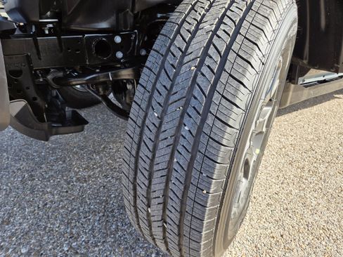 New 2026 Jeep Gladiator Sport image 10