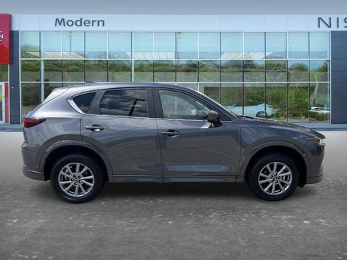Used 2024 MAZDA CX-5 AWD 2.5 S w/ Select Package image 4