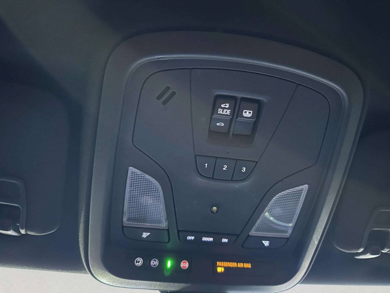 Used 2015 Chevrolet Impala LTZ FWD image 35