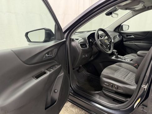 Used 2023 Chevrolet Equinox LT AWD/4WD image 12