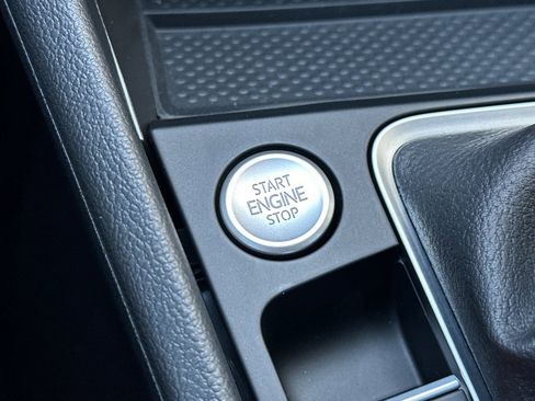 New 2026 Volkswagen Jetta SE FWD image 19