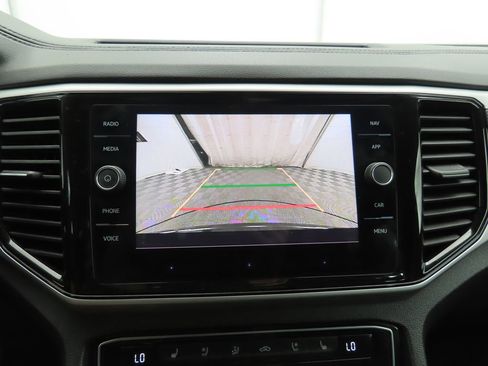 Used 2023 Volkswagen Atlas Cross Sport SEL Premium R-Line image 15