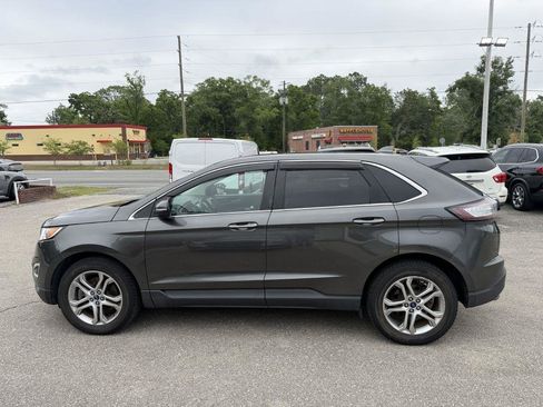 Used 2016 Ford Edge Titanium FWD image 8