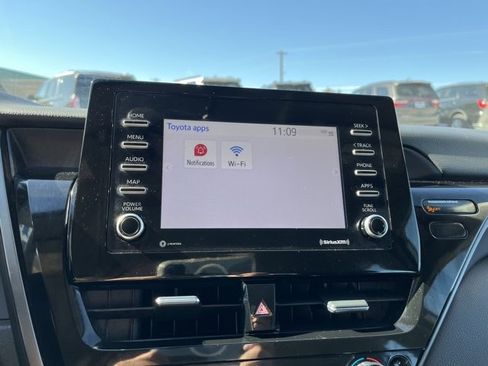 Used 2024 Toyota Camry LE image 40