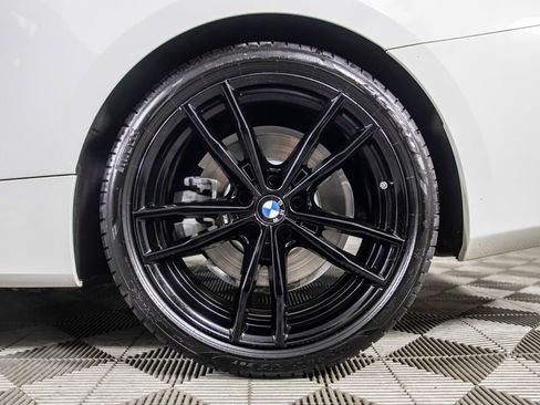 Used 2023 BMW 430i Coupe w/ M Sport Package RWD image 39