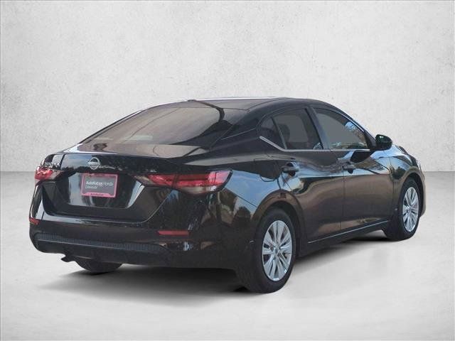 Used 2024 Nissan Sentra S w/ Trunk Package FWD image 5