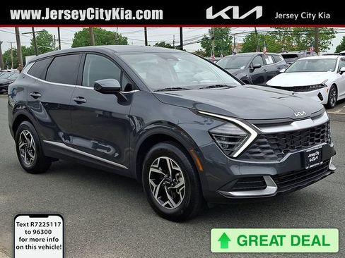 Certified 2024 Kia Sportage LX AWD/4WD image 1