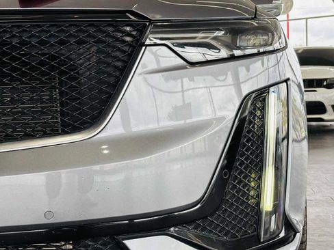 Used 2021 Cadillac XT6 Sport AWD/4WD image 5