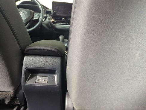 Used 2024 Toyota Corolla LE FWD image 30