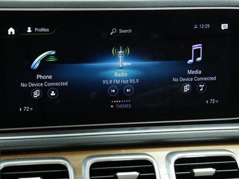 Used 2021 Mercedes-Benz GLE 350 w/ 3rd Row Seat Package image 18