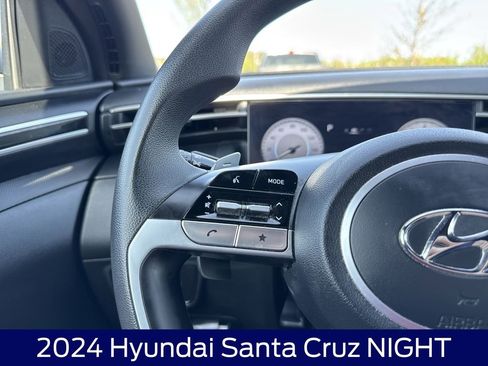 Used 2024 Hyundai Santa Cruz Night AWD/4WD image 12