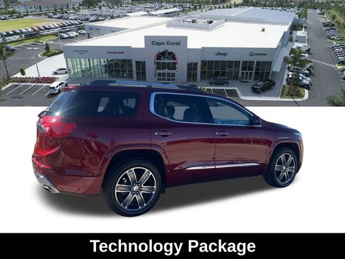 Used 2018 GMC Acadia Denali w/ Technology Package image 8