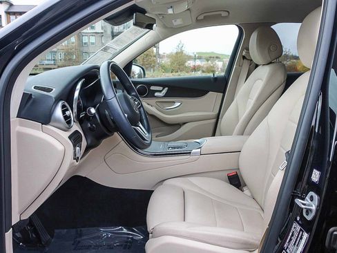 Certified 2022 Mercedes-Benz GLC 300 4MATIC image 16