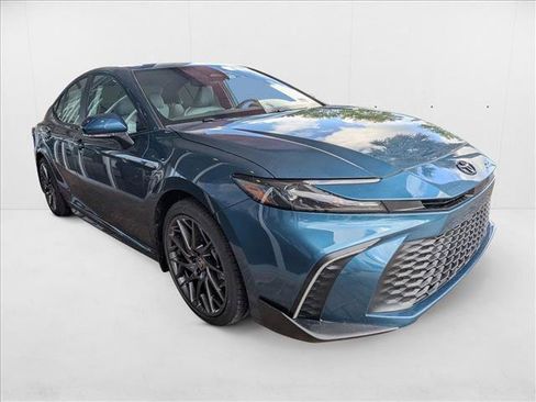 New 2025 Toyota Camry SE FWD image 6