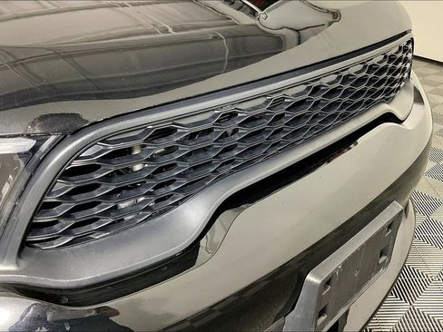 Used 2024 Dodge Durango GT image 40