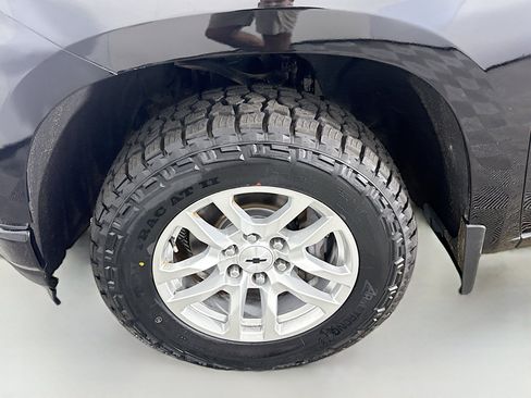 Used 2019 Chevrolet Silverado 1500 RST w/ All-Star Edition image 38