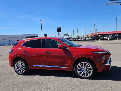 New 2026 Buick Envision Avenir image 6