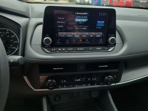 Certified 2024 Nissan Rogue SV w/ SV Premium Package FWD image 24