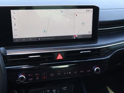 Used 2025 Kia K5 GT-Line w/ GT-Line Premium Package image 27