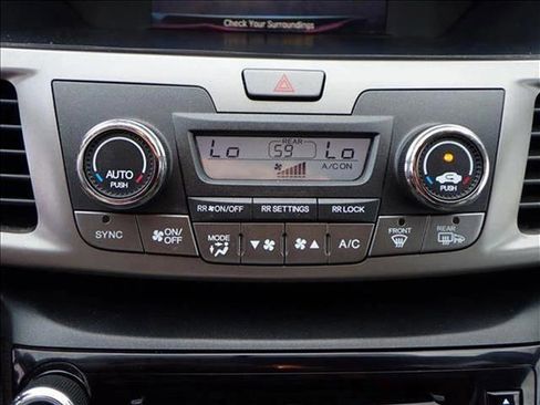 Used 2015 Honda Odyssey EX image 19