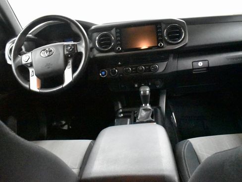 Certified 2023 Toyota Tacoma TRD Sport image 17