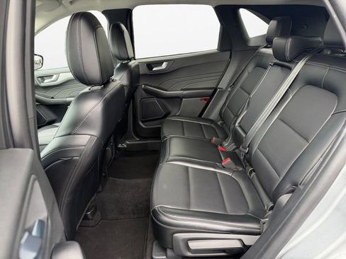 Used 2024 Ford Escape Platinum image 13