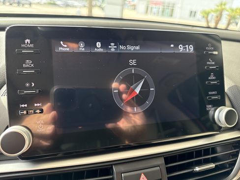 Used 2021 Honda Accord EX-L image 23