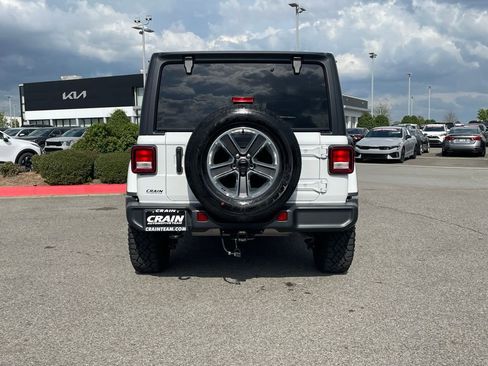 Used 2023 Jeep Wrangler Sahara w/ Cold Weather Group image 6