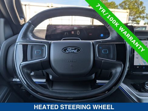 Certified 2025 Ford Expedition Max Platinum w/ Stealth Appearance Package AWD/4WD image 32